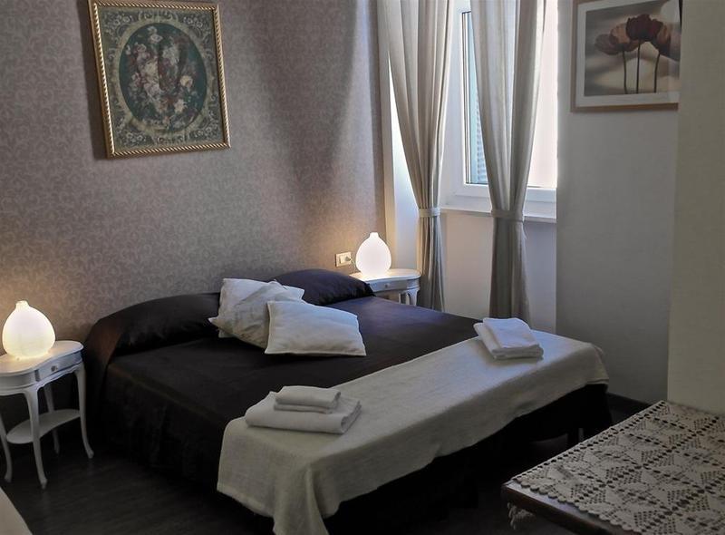 Guest House Casa Vicenza โรม ภายนอก รูปภาพ