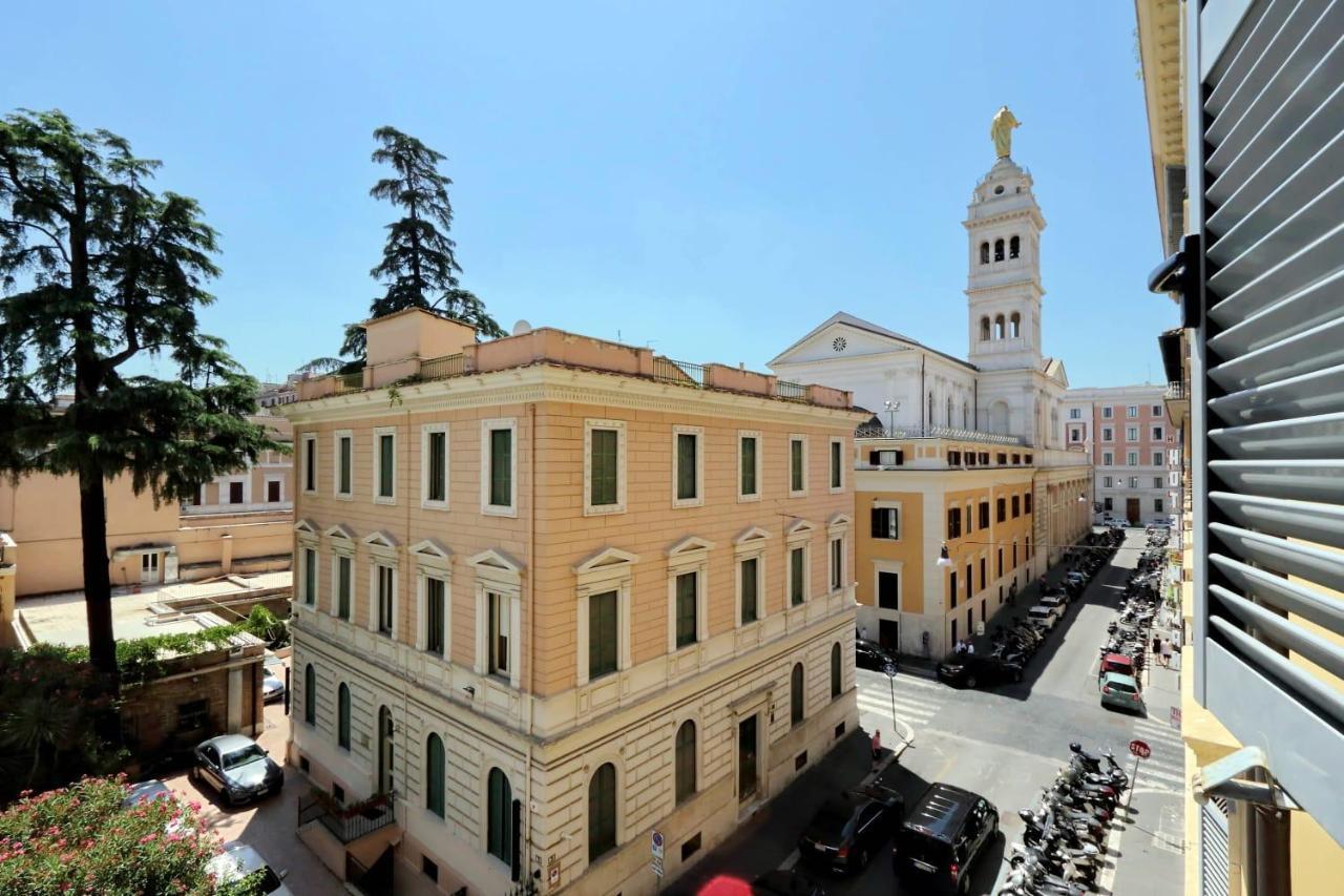 Guest House Casa Vicenza โรม ภายนอก รูปภาพ