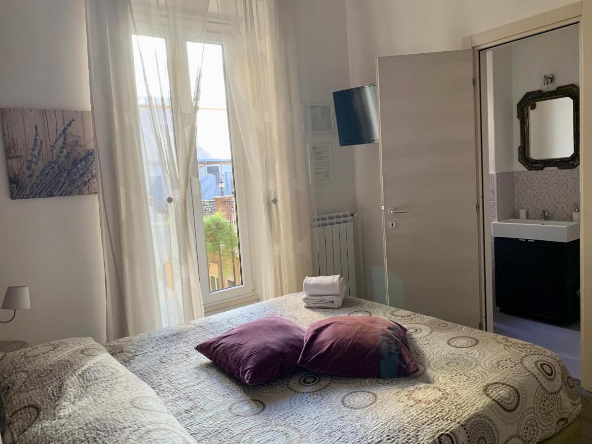 Guest House Casa Vicenza โรม ภายนอก รูปภาพ