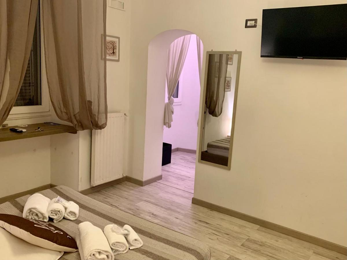 Guest House Casa Vicenza โรม ภายนอก รูปภาพ
