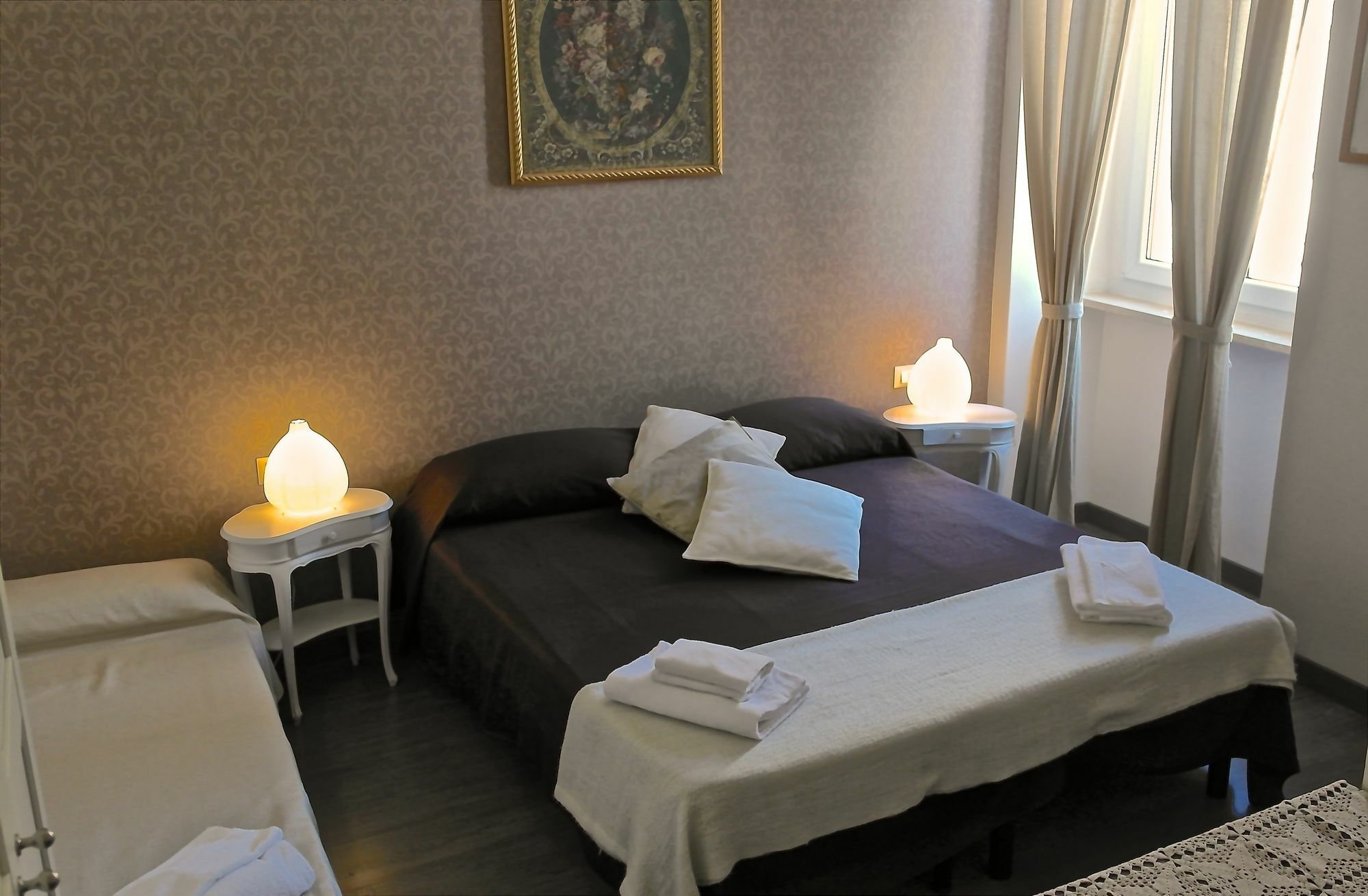 Guest House Casa Vicenza โรม ภายนอก รูปภาพ