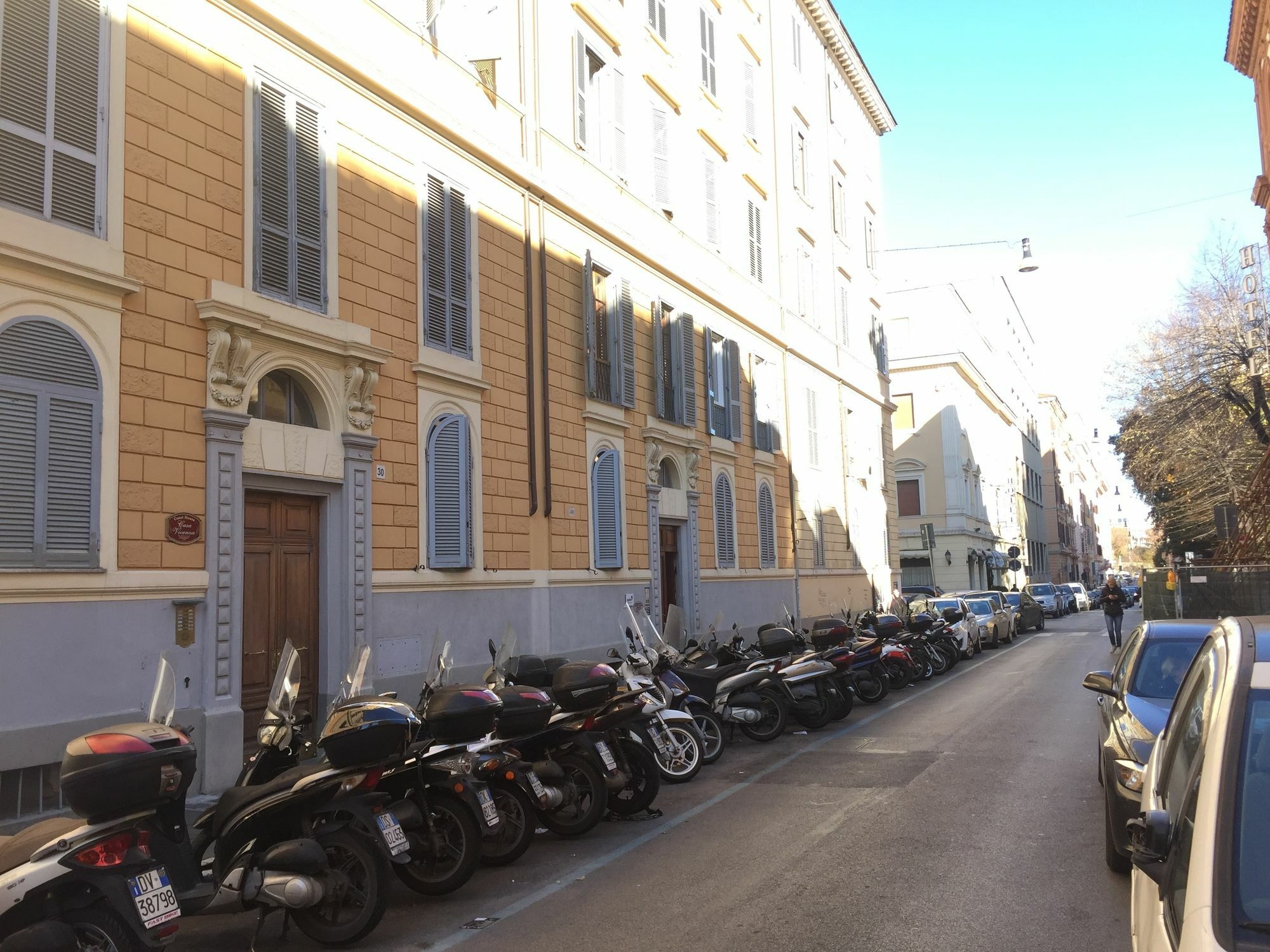 Guest House Casa Vicenza โรม ภายนอก รูปภาพ