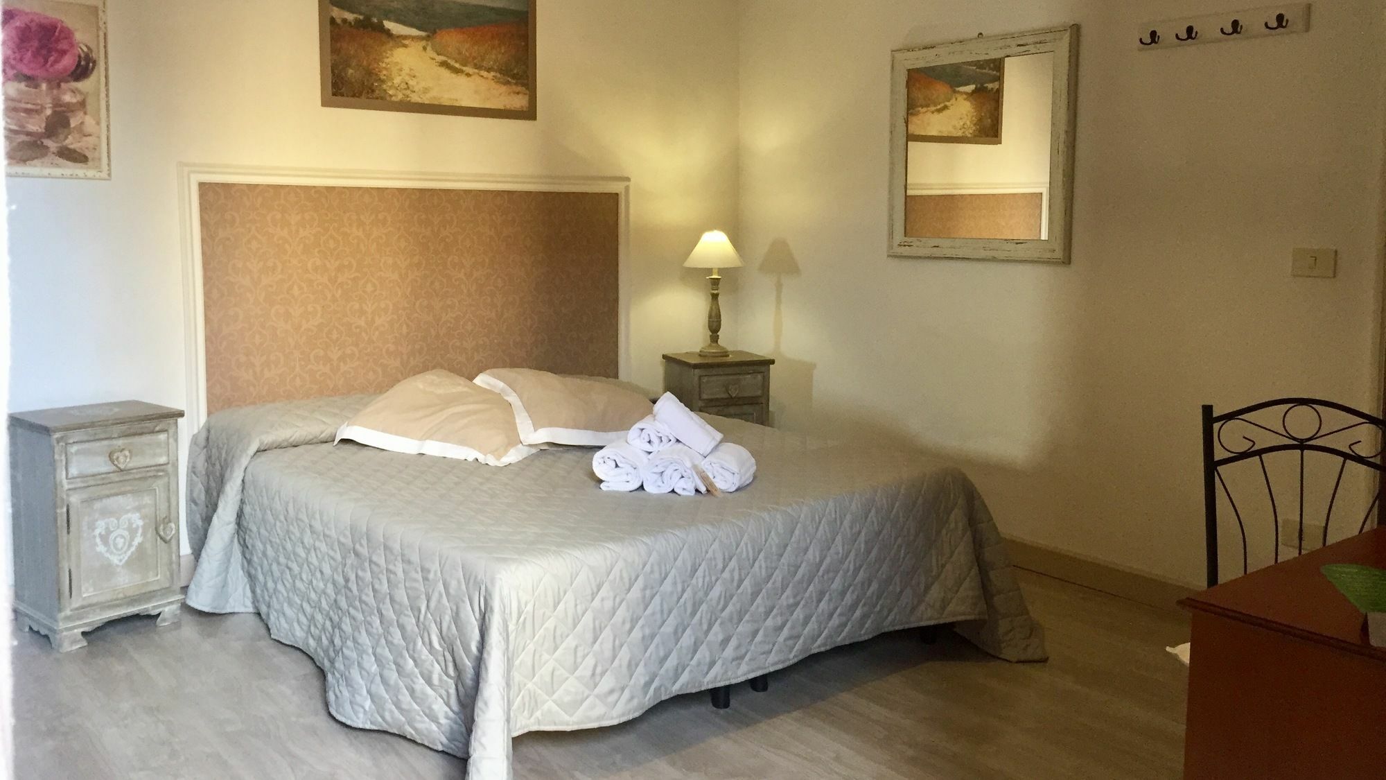 Guest House Casa Vicenza โรม ภายนอก รูปภาพ